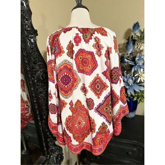 Chico's Trumpet Sleeve Silky Blouse Size Large - Picture 3 of 4